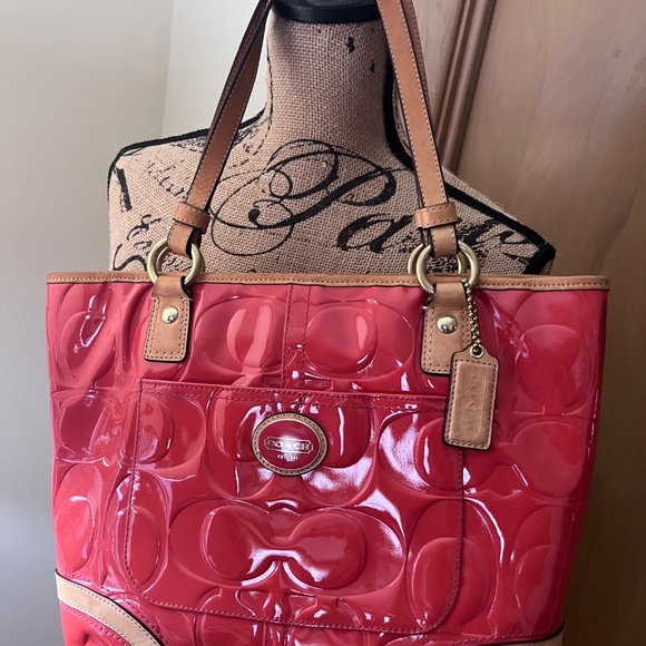 Coach Tote Bag - Picture 4 of 8